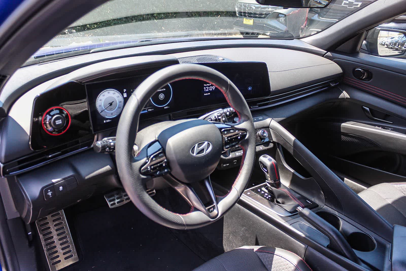 Thumbnail: 2025 Hyundai Elantra - 22