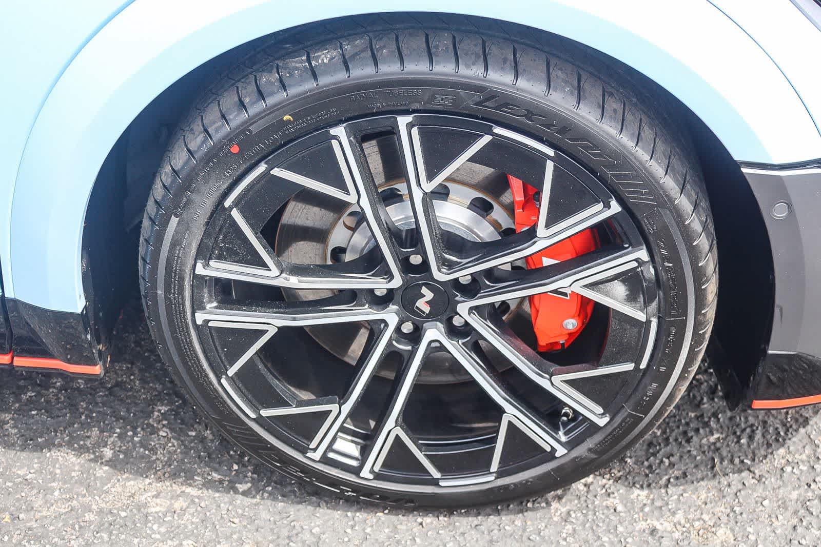 Thumbnail: 2025 Hyundai Ioniq 5 - 13