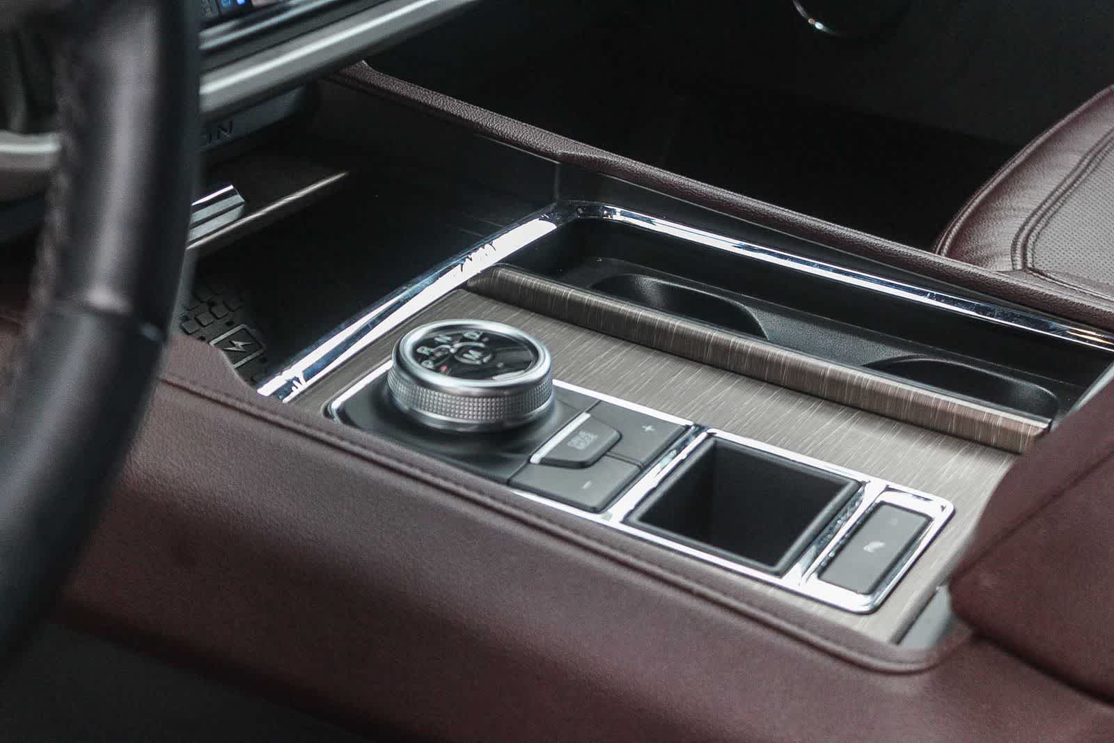 Thumbnail: 2024 Ford Expedition - 21