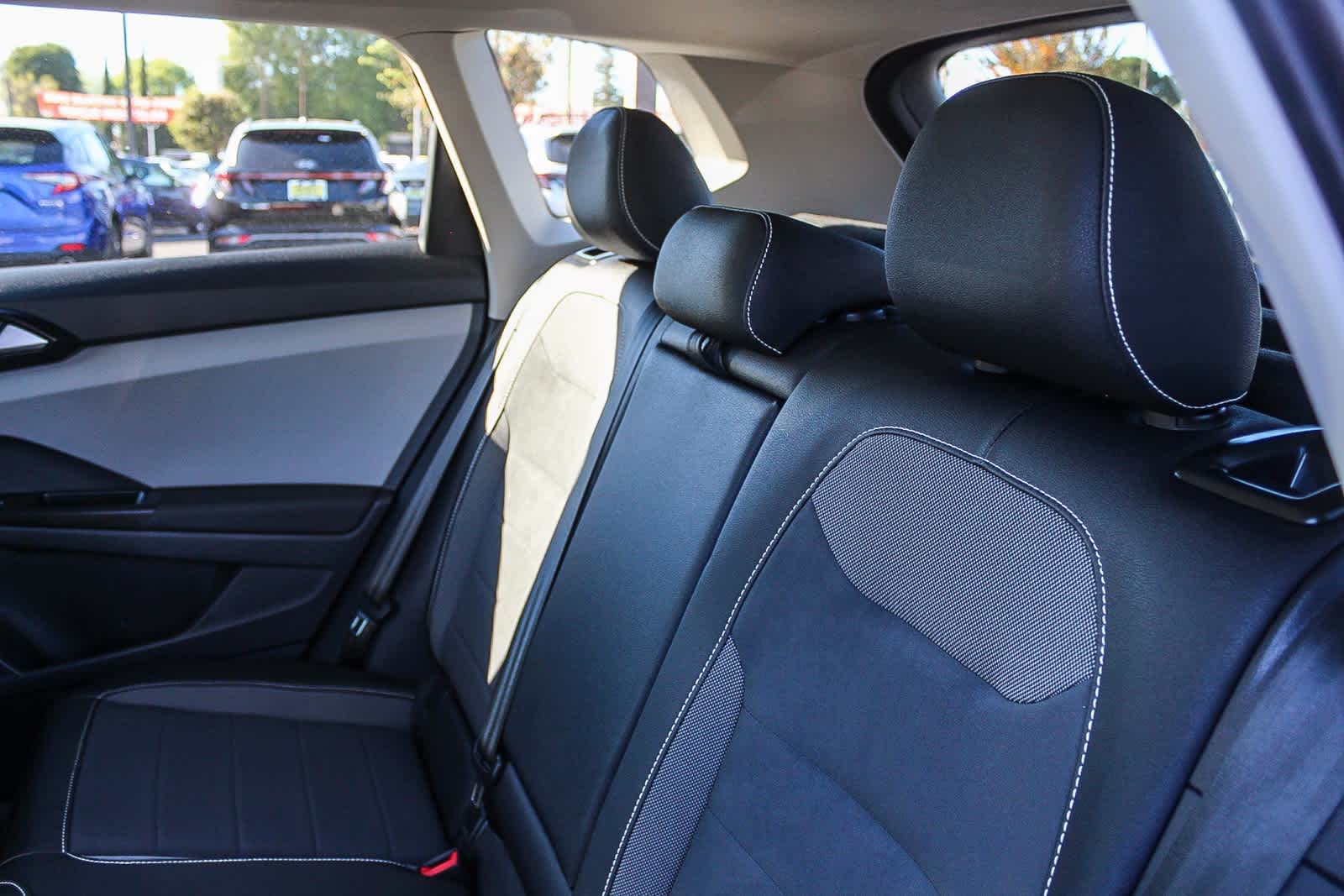 Thumbnail: 2023 Volkswagen Taos - 26