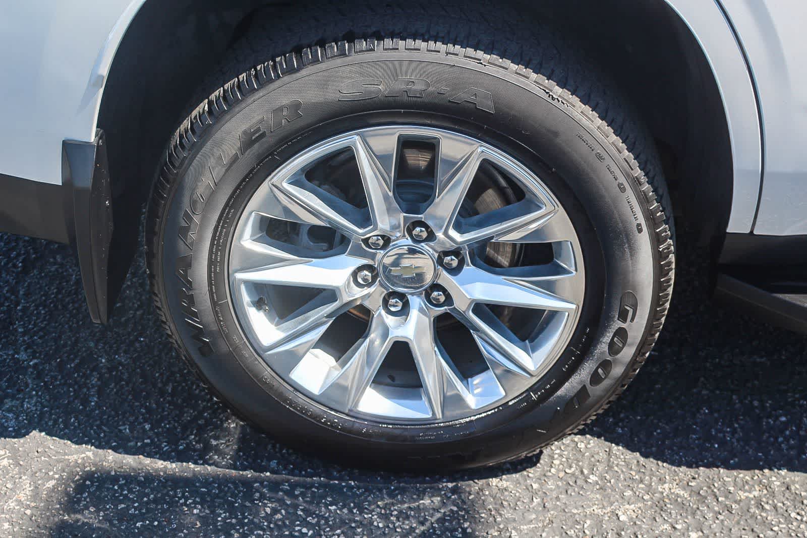 Thumbnail: 2021 Chevrolet Tahoe - 12