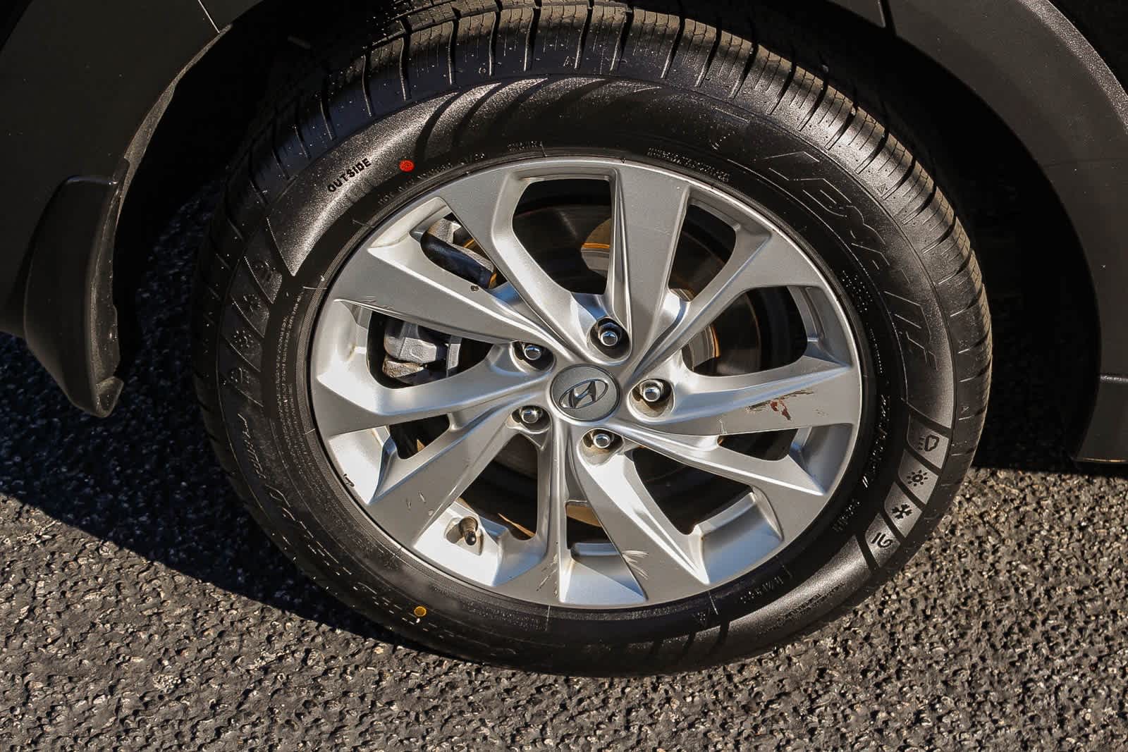 Thumbnail: 2019 Hyundai Tucson - 11