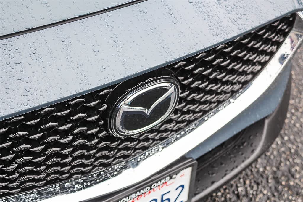 Thumbnail: 2023 Mazda CX-30 - 17