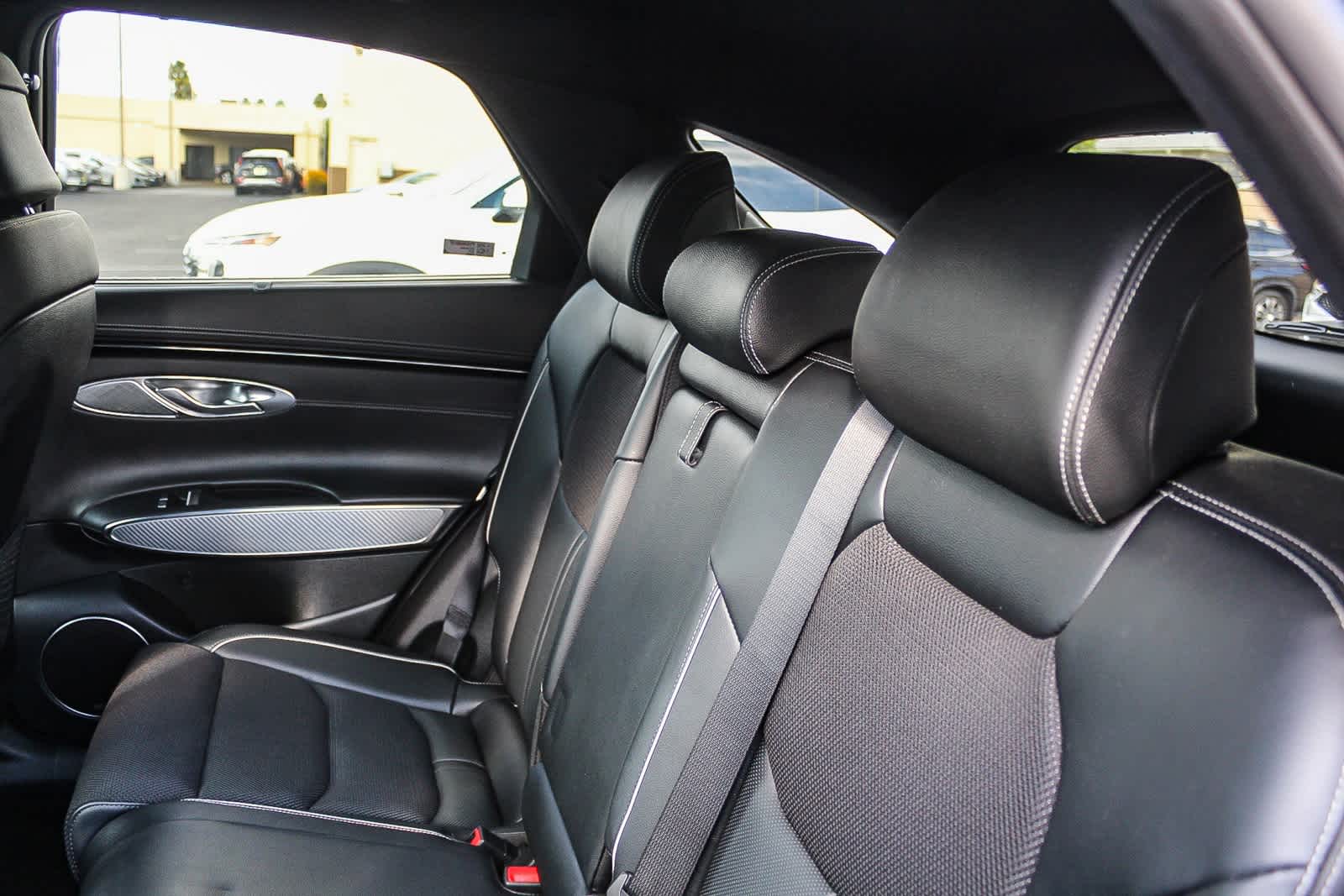 Thumbnail: 2023 Genesis GV70 - 22