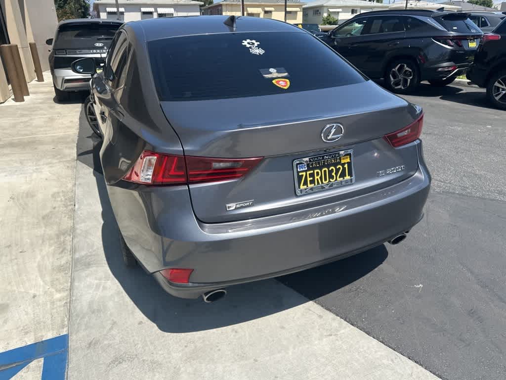 2016 Lexus IS 200t 23