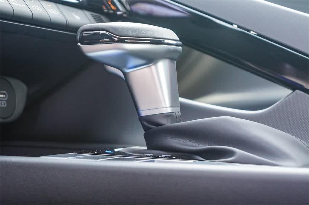 Thumbnail: 2025 Hyundai Elantra - 22