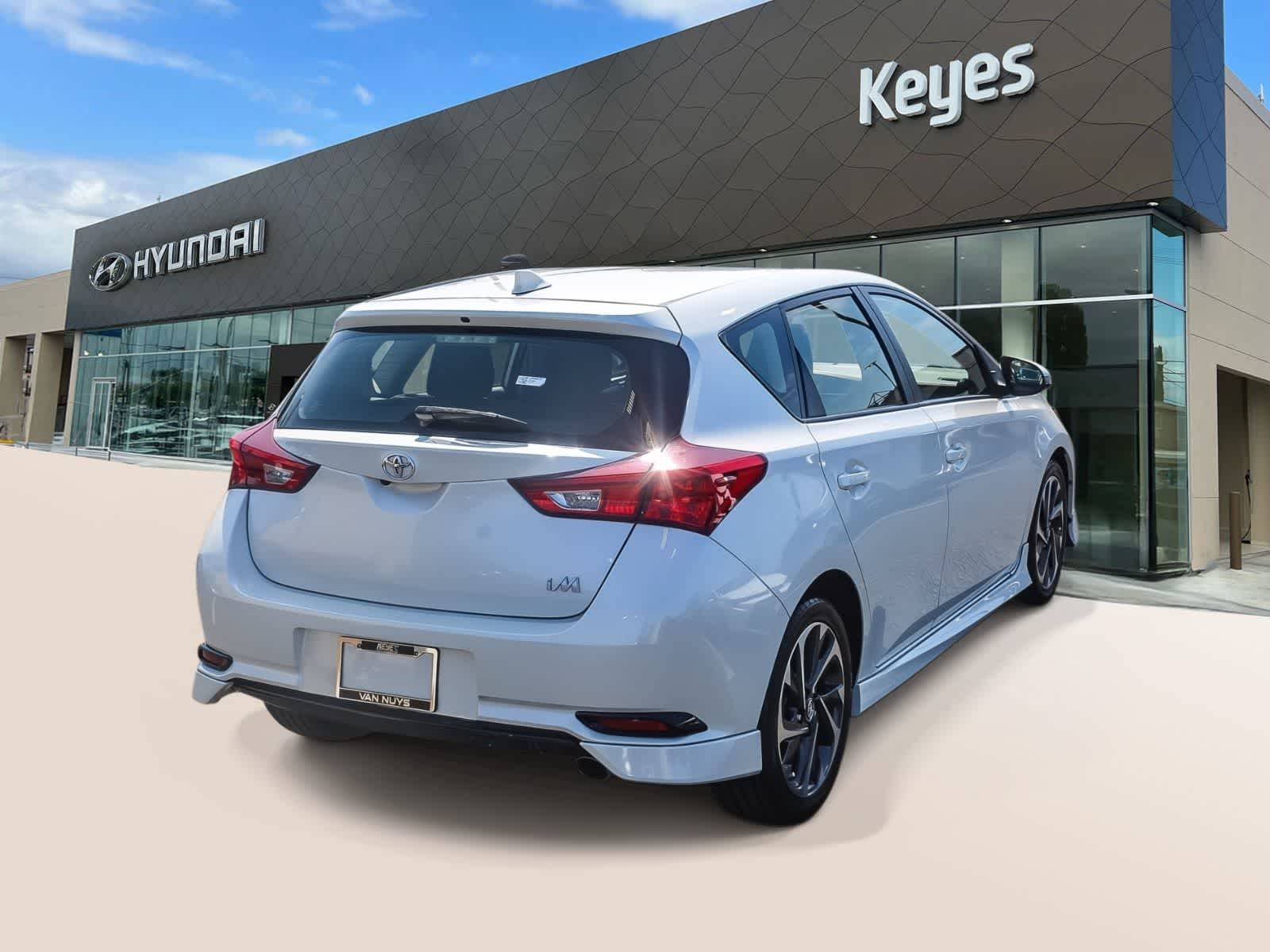 Thumbnail: 2018 Toyota Corolla iM - 4