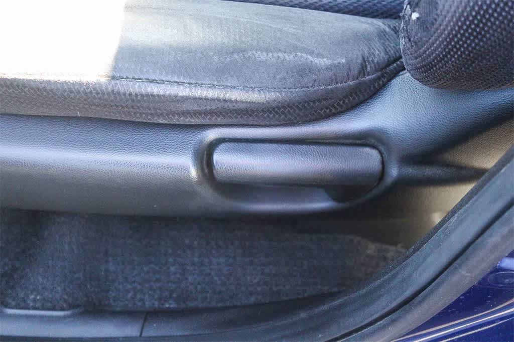 Thumbnail: 2012 Honda Fit - 21