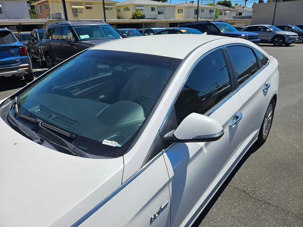Thumbnail: 2017 Hyundai Sonata - 12