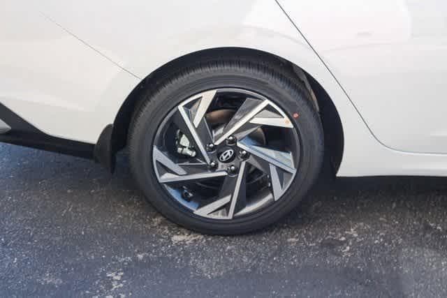 Thumbnail: 2025 Hyundai Elantra - 8