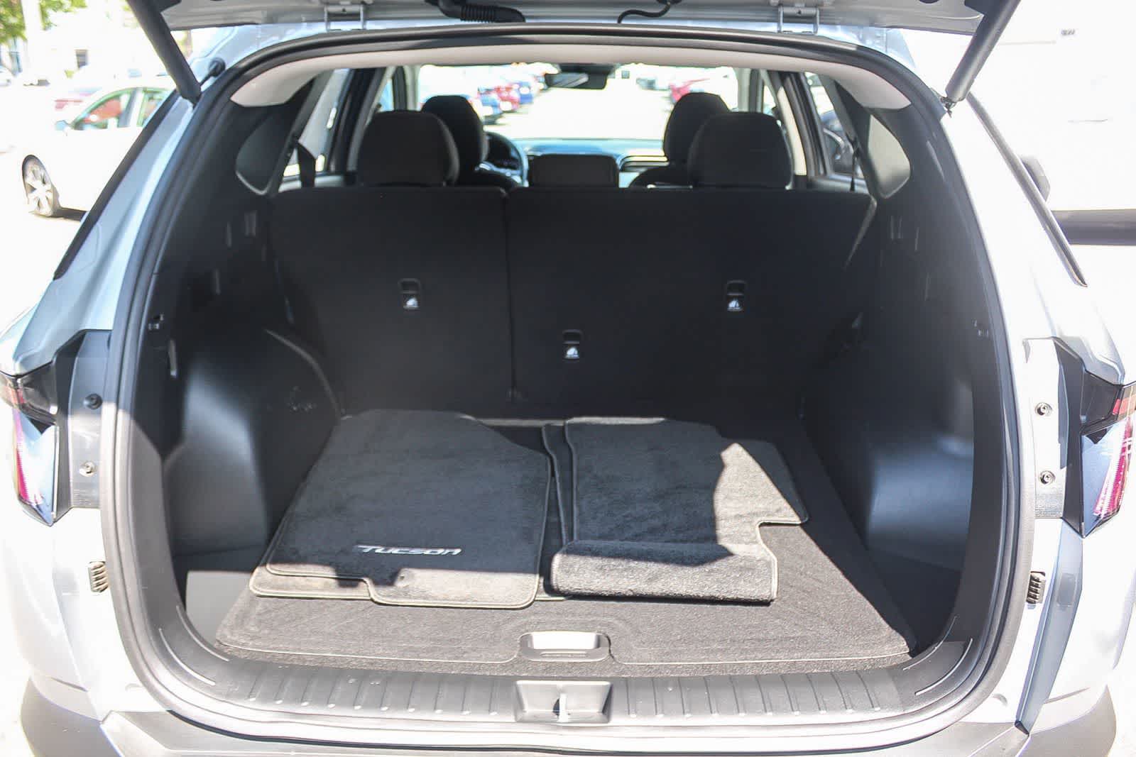 Thumbnail: 2023 Hyundai Tucson - 36