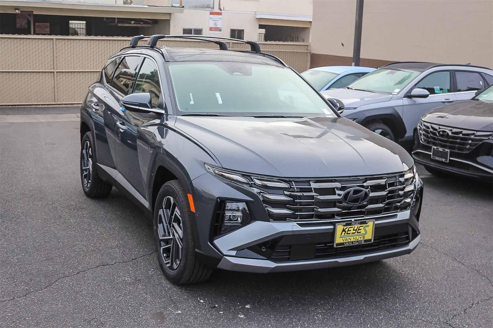 Thumbnail: 2026 Hyundai Tucson - 3