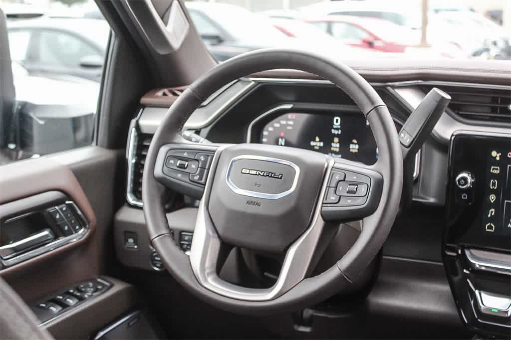 Thumbnail: 2024 GMC Sierra 2500 - 18