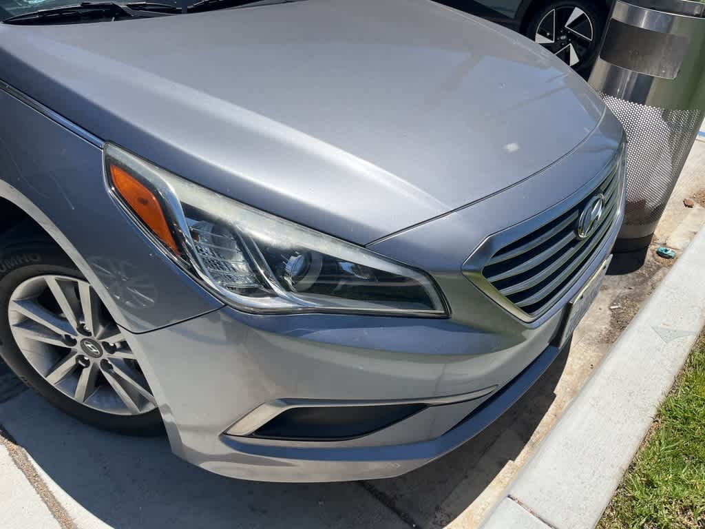 Thumbnail: 2016 Hyundai Sonata - 26