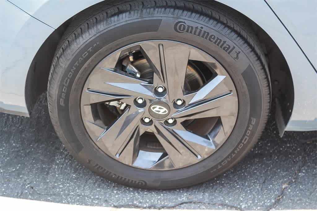 2022 Hyundai Elantra SEL 9