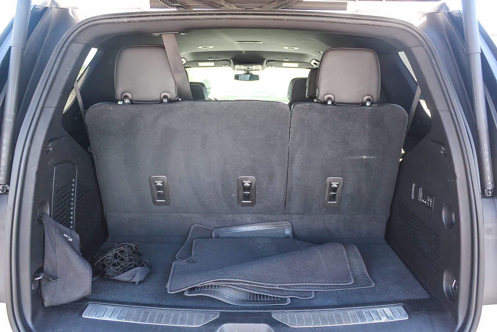 Thumbnail: 2021 Chevrolet Tahoe - 37