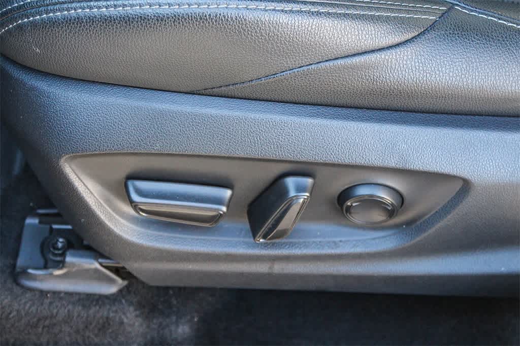 Thumbnail: 2023 Toyota bZ4X - 29