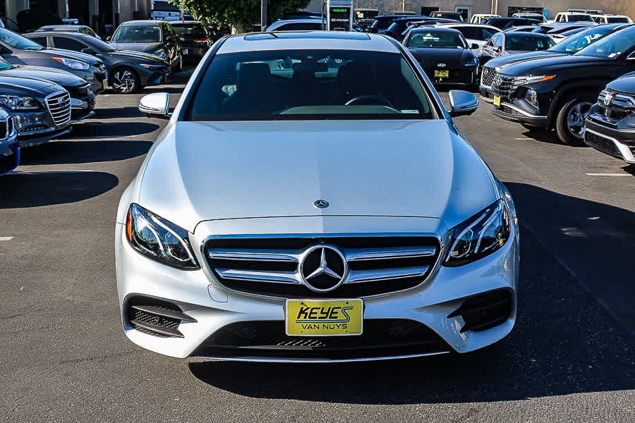 Thumbnail: 2019 Mercedes-Benz E-Class - 2