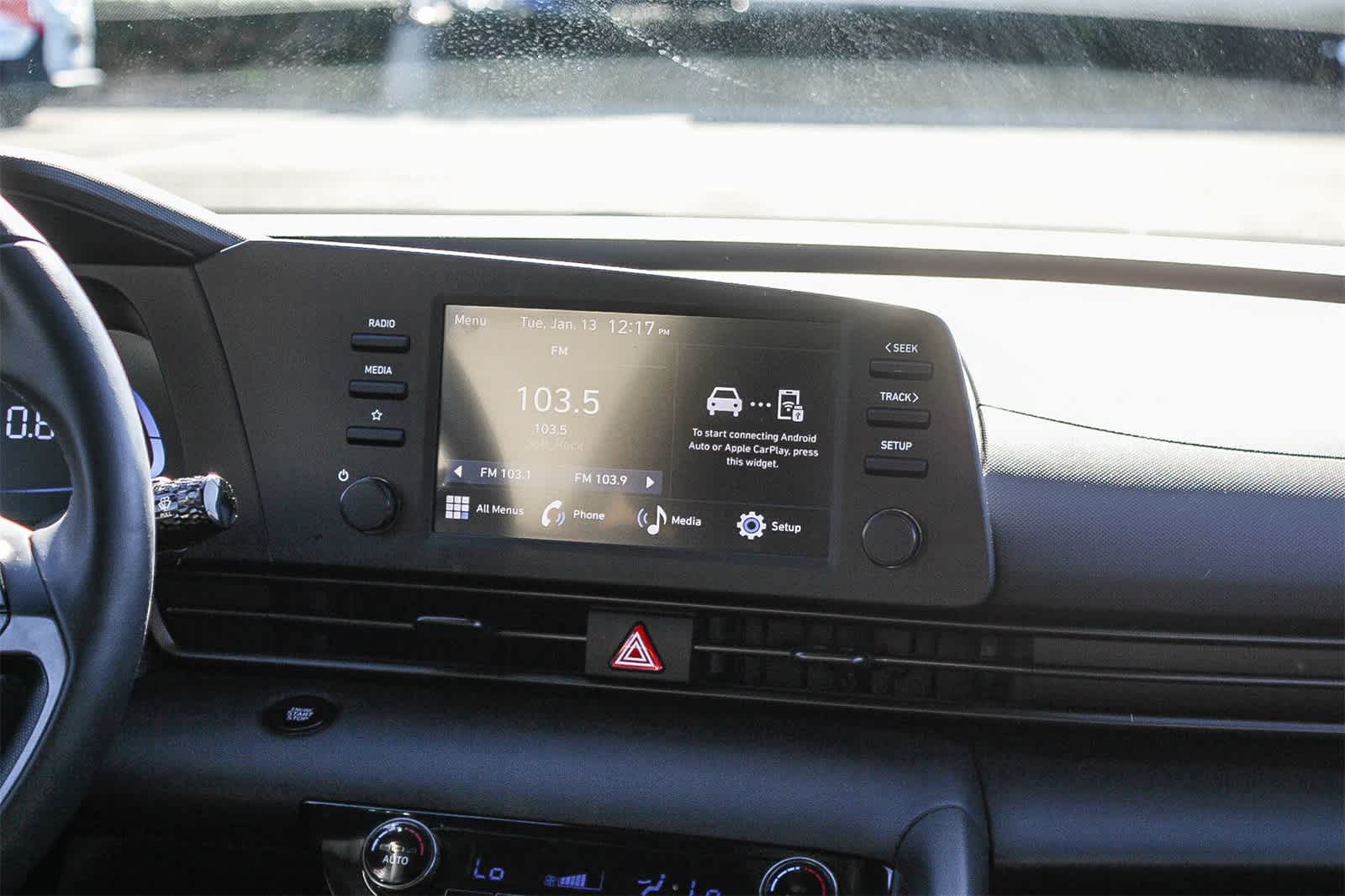 Thumbnail: 2025 Hyundai Elantra - 18