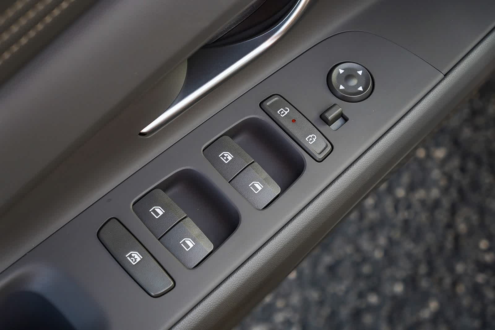 Thumbnail: 2025 Hyundai Elantra - 28