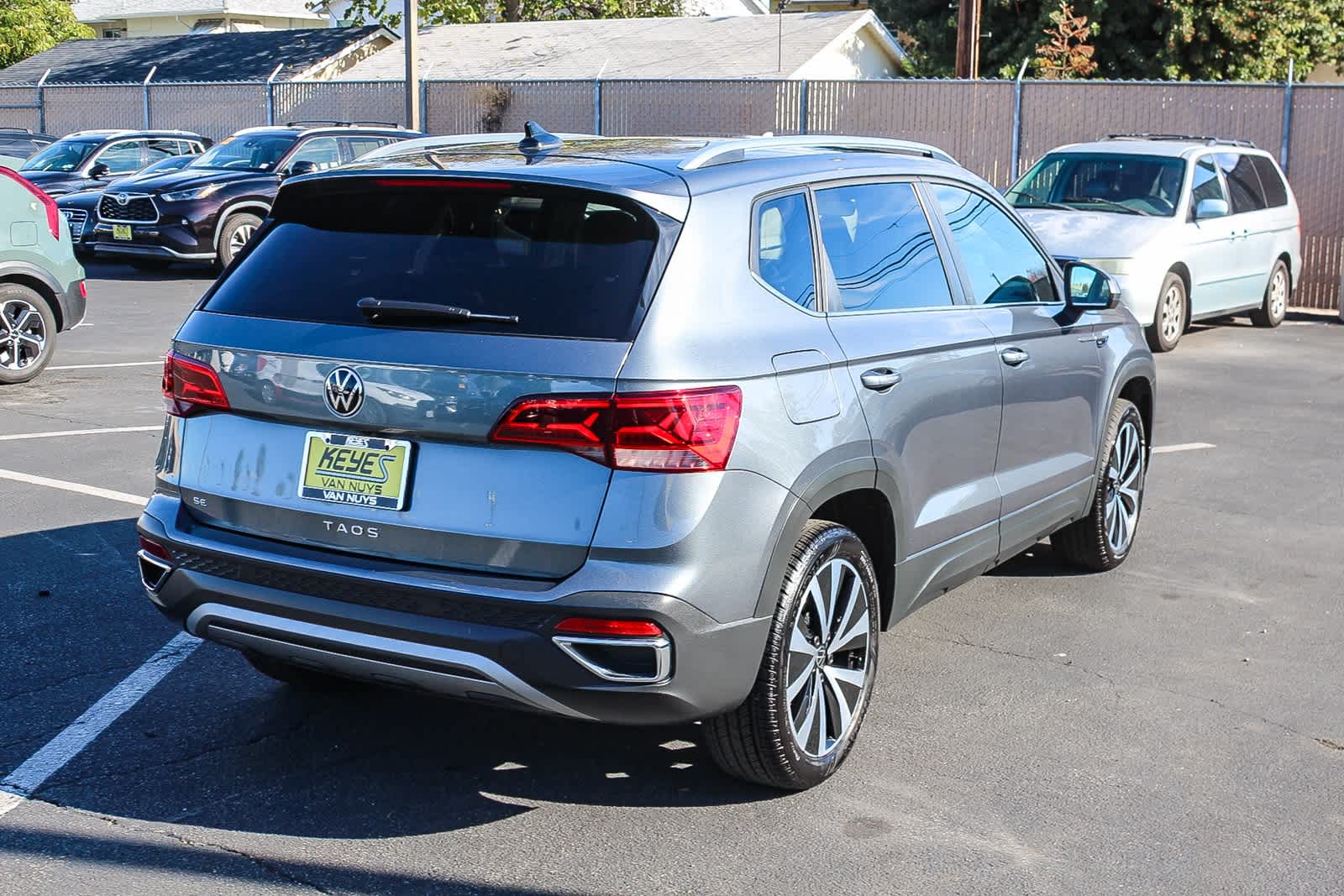 Thumbnail: 2024 Volkswagen Taos - 4