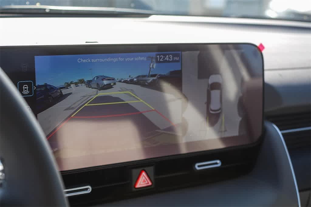 Thumbnail: 2026 Hyundai Ioniq 5 - 29