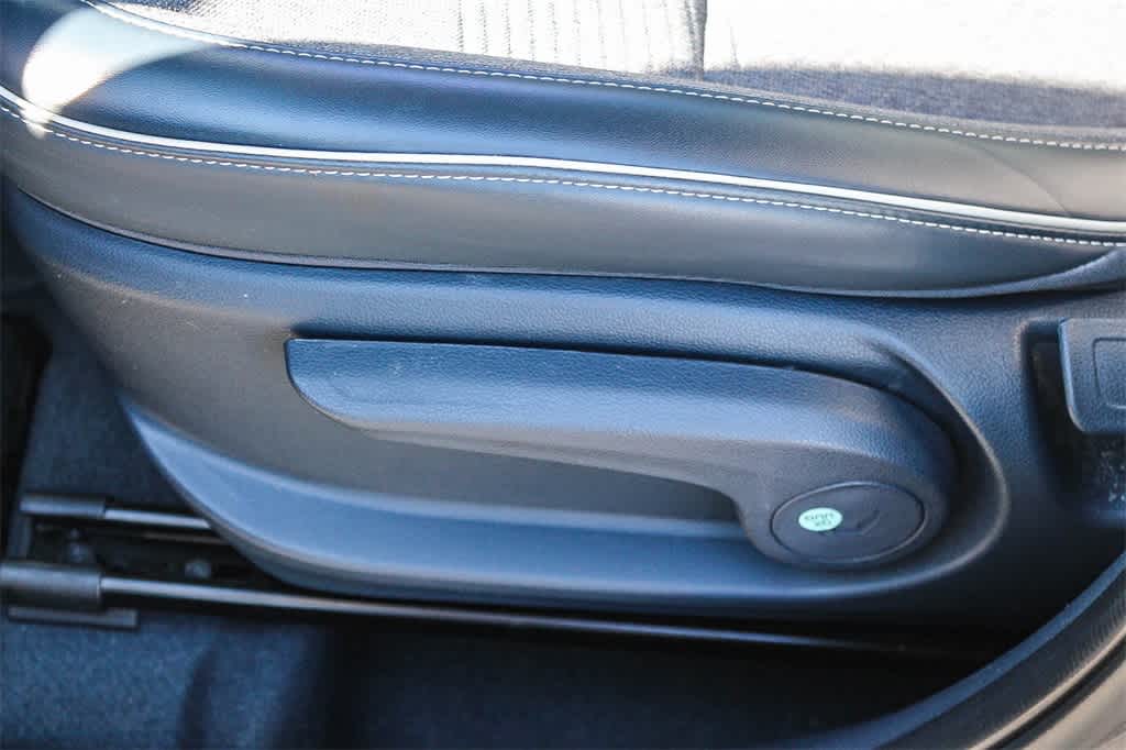 Thumbnail: 2020 Hyundai Venue - 27