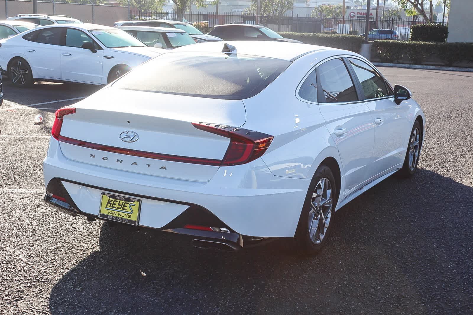 Thumbnail: 2021 Hyundai Sonata - 3