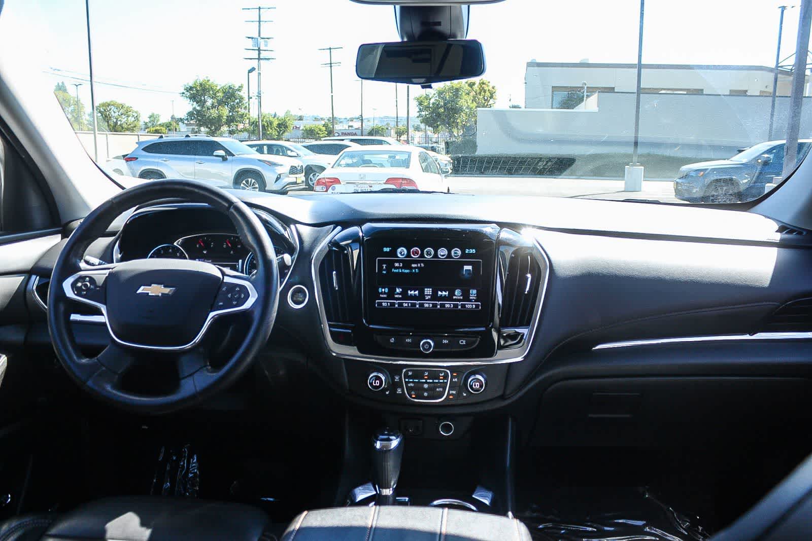 Thumbnail: 2018 Chevrolet Traverse - 18