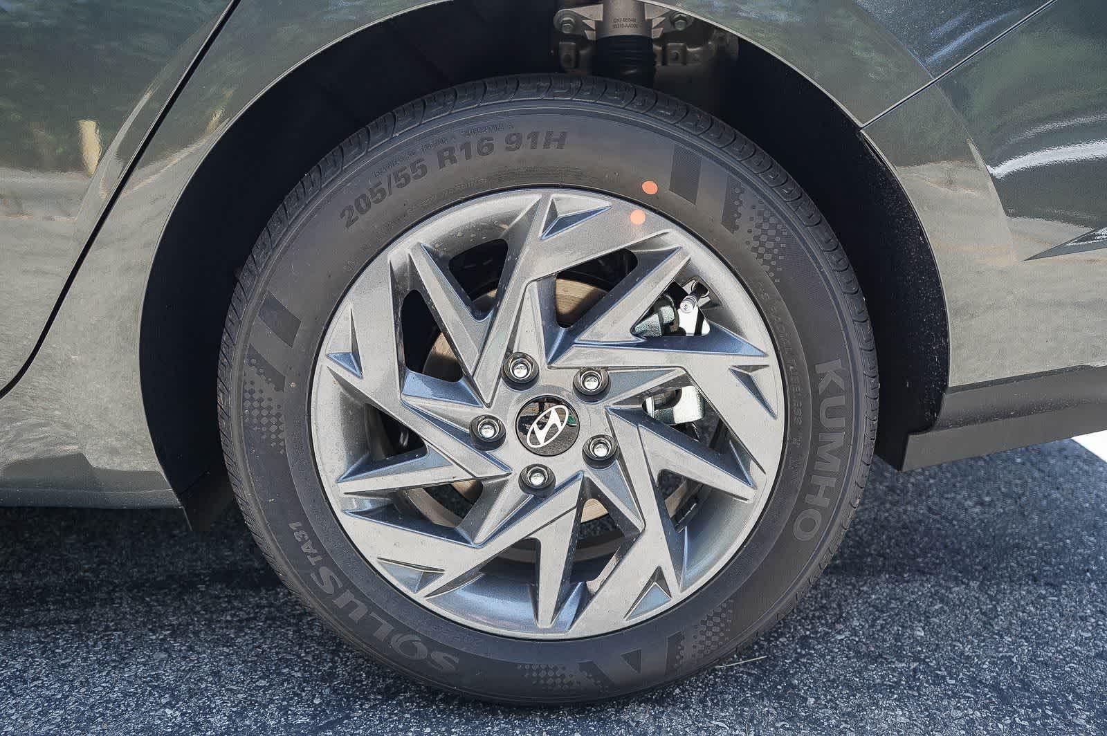 Thumbnail: 2026 Hyundai Elantra - 9