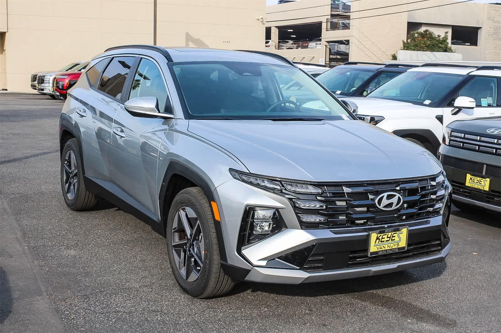 Thumbnail: 2026 Hyundai Tucson - 3