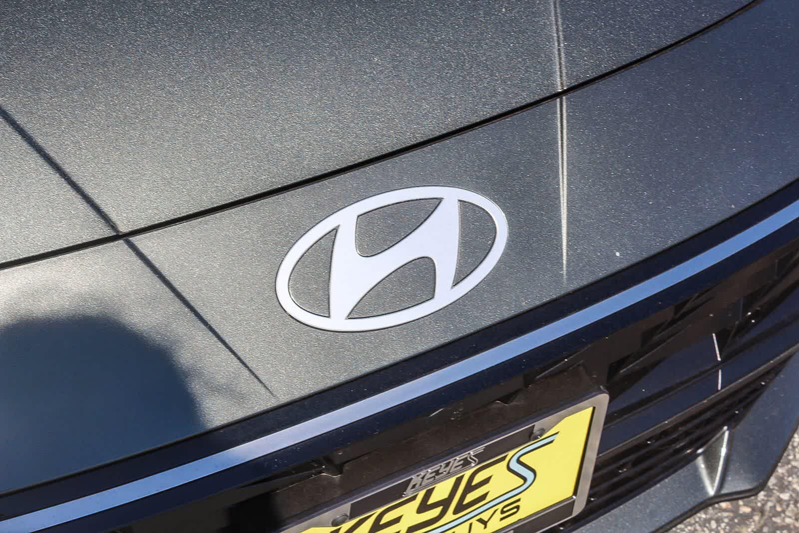 Thumbnail: 2026 Hyundai Elantra - 14