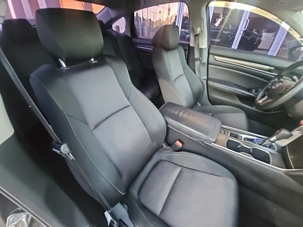 Thumbnail: 2019 Honda Accord - 18