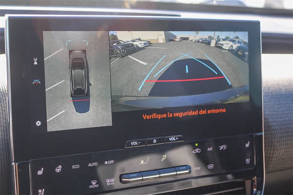 Thumbnail: 2023 Toyota bZ4X - 35