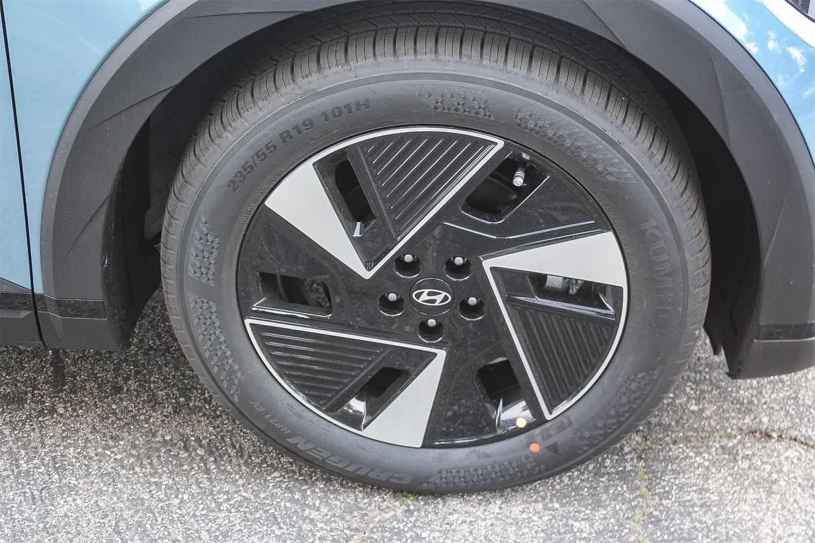 Thumbnail: 2026 Hyundai Ioniq 5 - 11