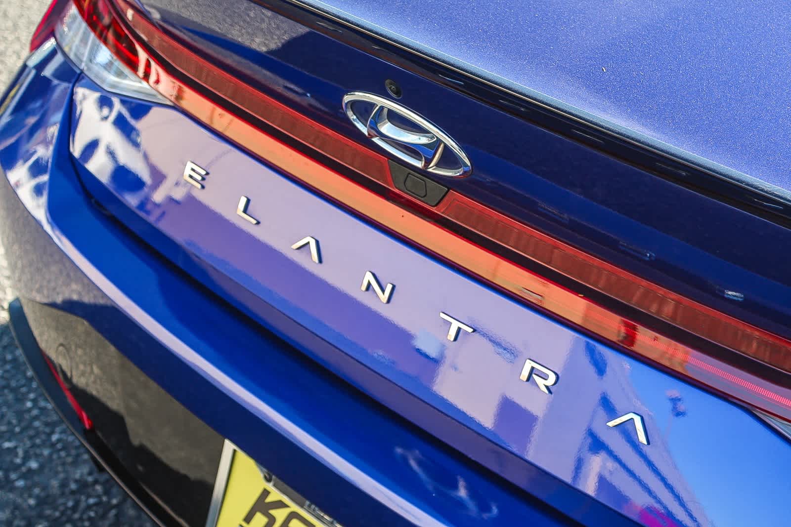 Thumbnail: 2023 Hyundai Elantra - 8