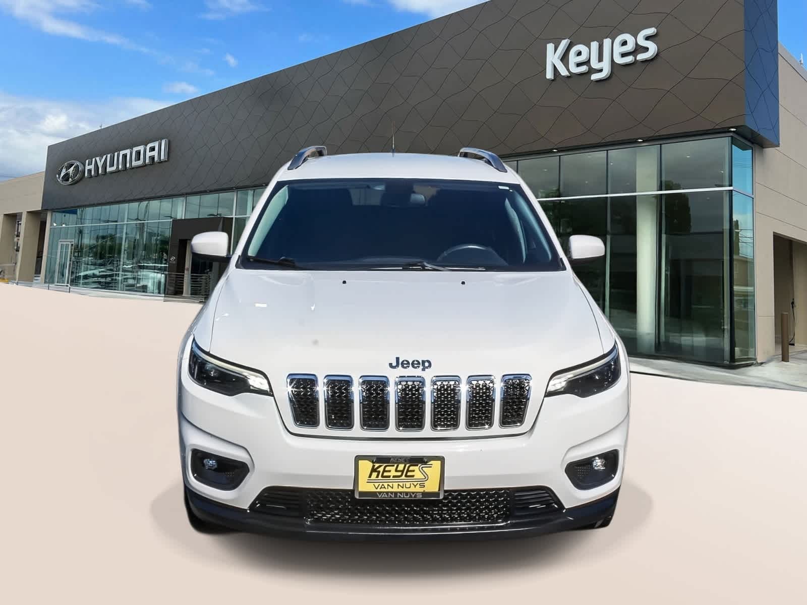 Thumbnail: 2019 Jeep Cherokee - 2