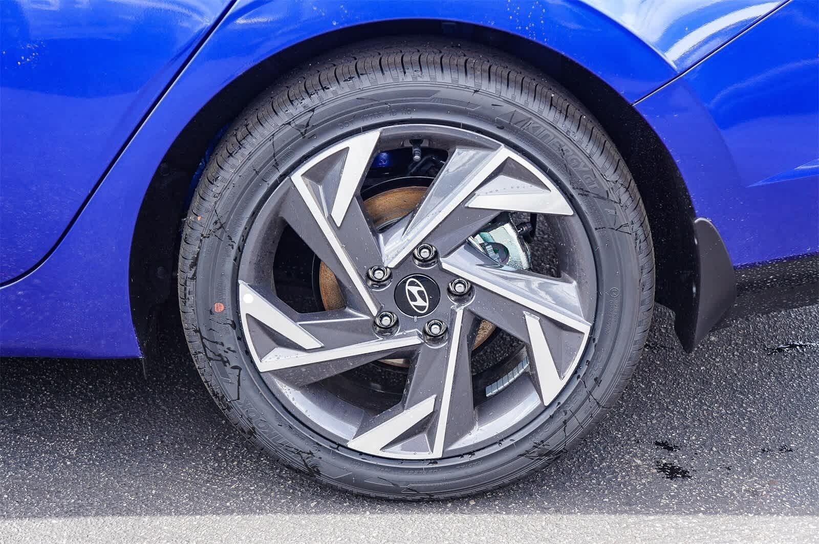 Thumbnail: 2025 Hyundai Elantra - 12