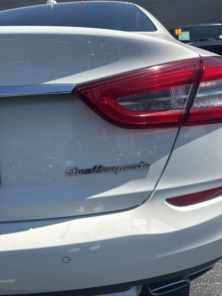 Thumbnail: 2014 Maserati Quattroporte - 9