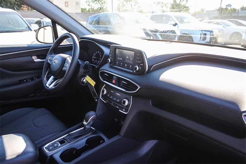 Thumbnail: 2019 Hyundai Santa Fe - 16