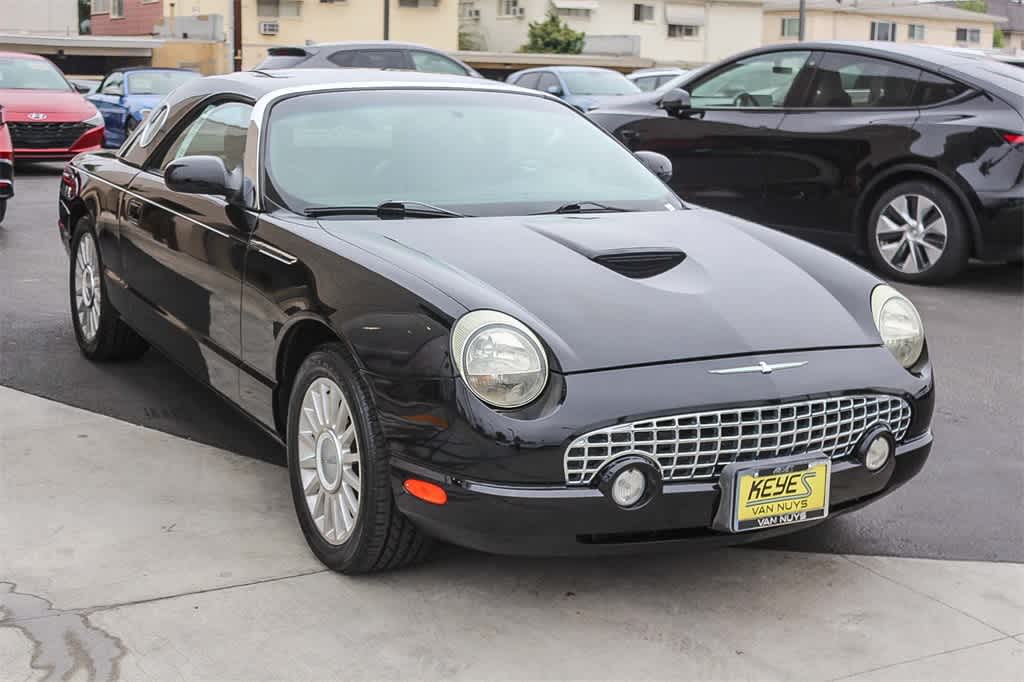 Thumbnail: 2005 Ford Thunderbird - 3