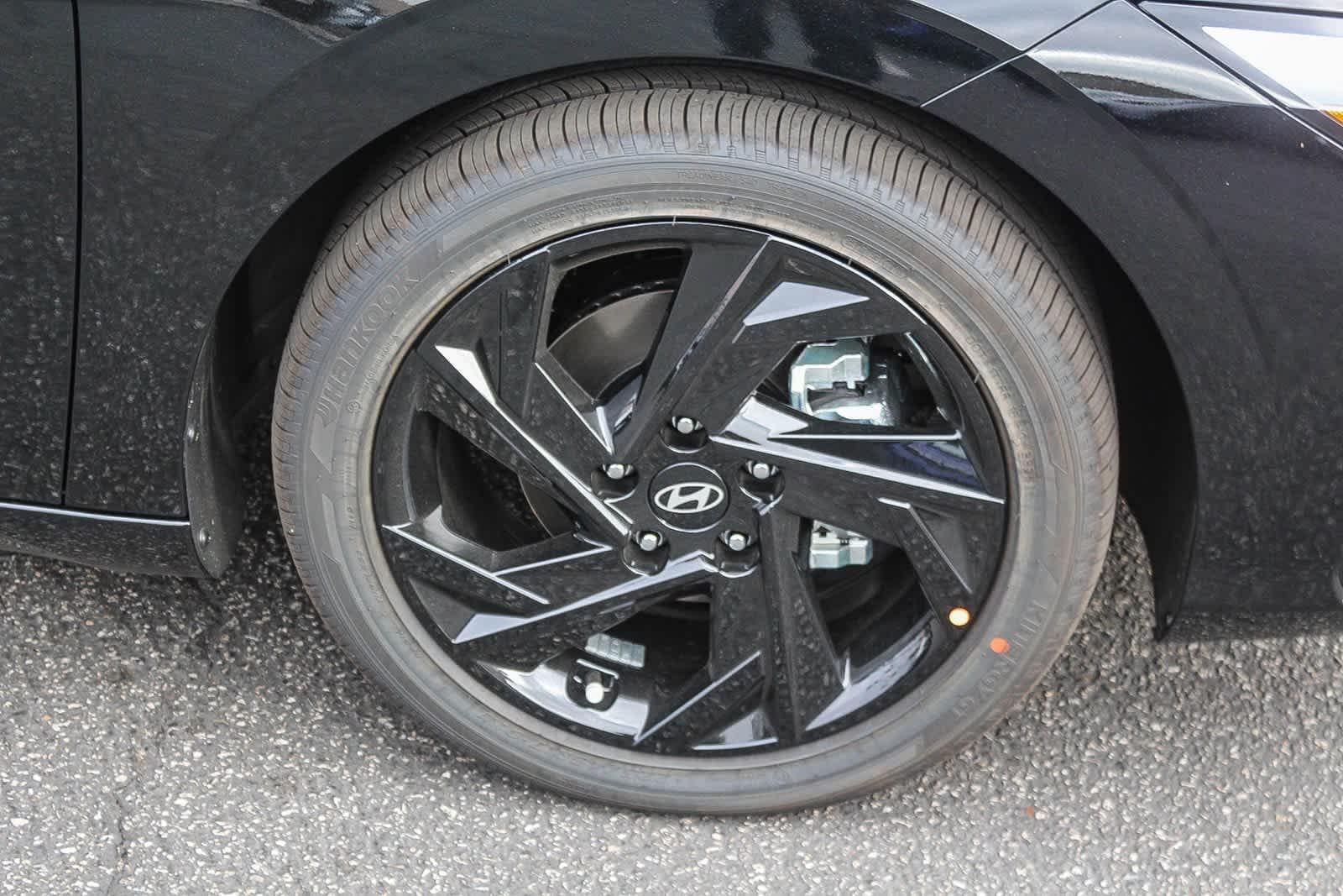 Thumbnail: 2026 Hyundai Elantra - 11