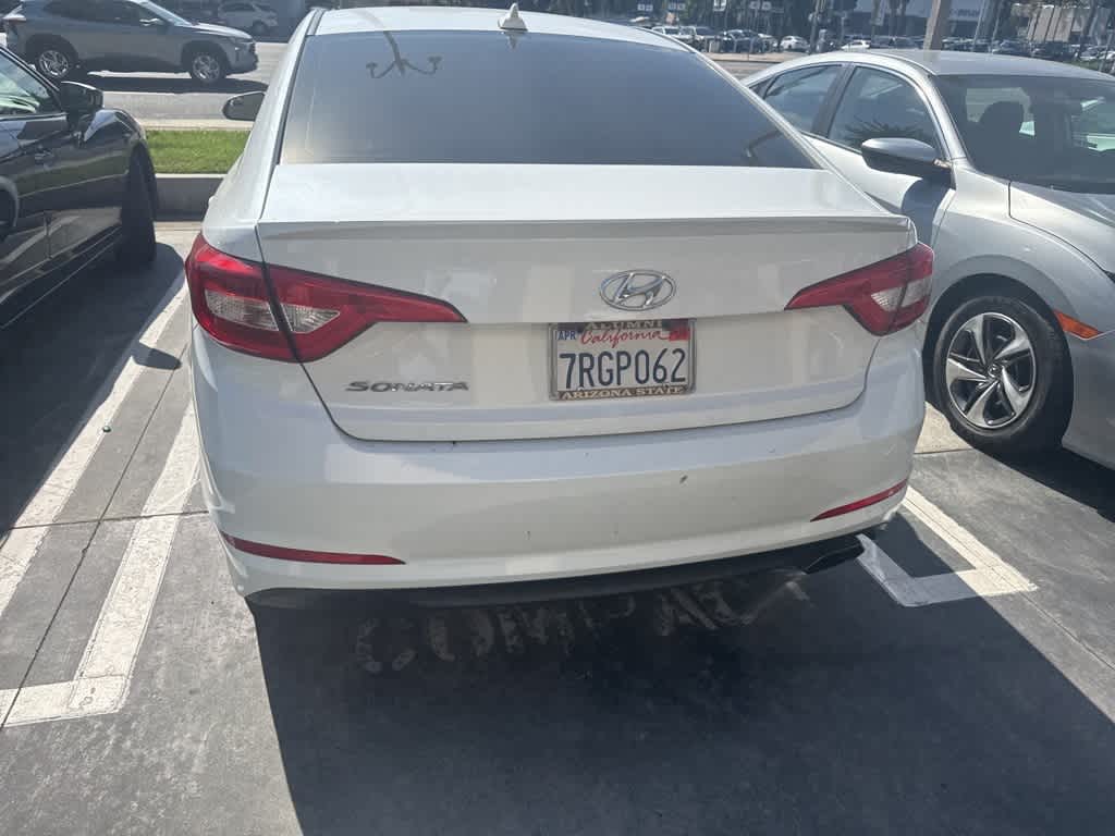 Thumbnail: 2016 Hyundai Sonata - 13