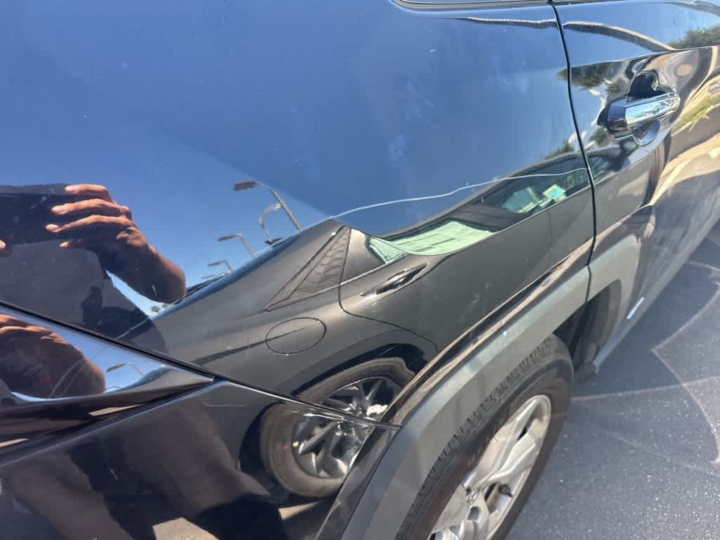 Thumbnail: 2019 Toyota RAV4 - 11
