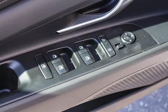 Thumbnail: 2025 Hyundai Elantra - 27