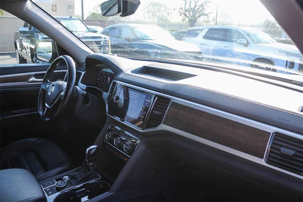 Thumbnail: 2018 Volkswagen Atlas - 21
