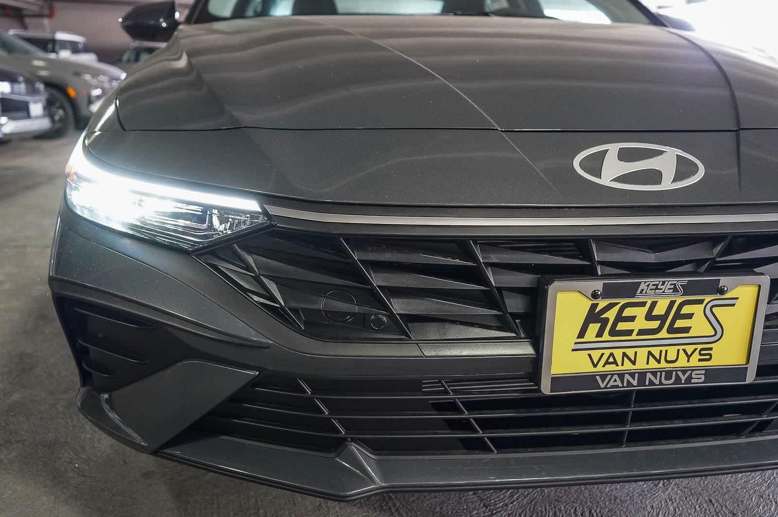 Thumbnail: 2026 Hyundai Elantra - 13