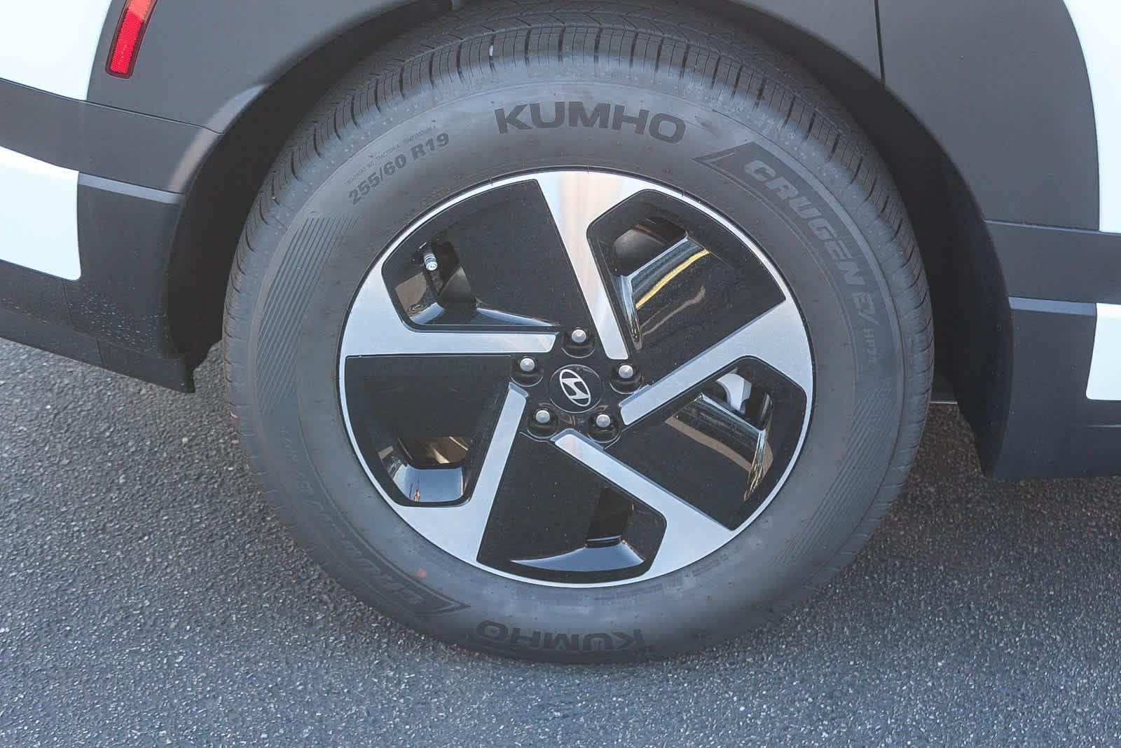 Thumbnail: 2026 Hyundai Ioniq - 9