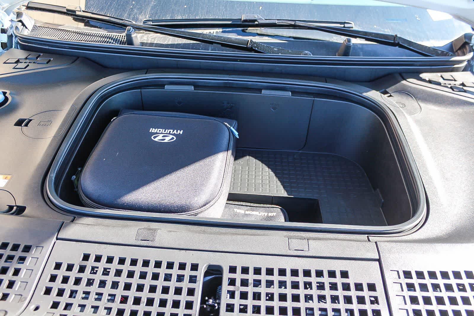 Thumbnail: 2026 Hyundai Ioniq - 16