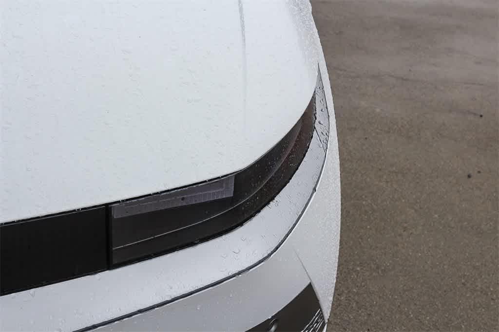 Thumbnail: 2026 Hyundai Ioniq 5 - 12